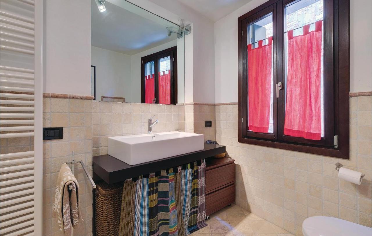 Nice Apartment In Venezia -Ve- With Wifi Eksteriør bilde
