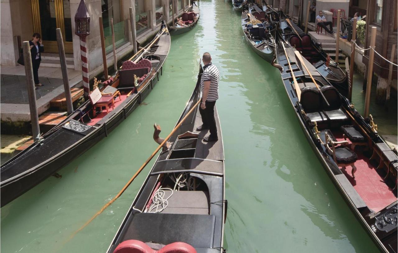 Nice Apartment In Venezia -Ve- With Wifi Eksteriør bilde